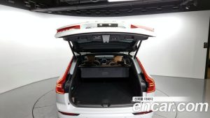 Volvo XC60 B5 Inscription 2021 года из Южной Кореи