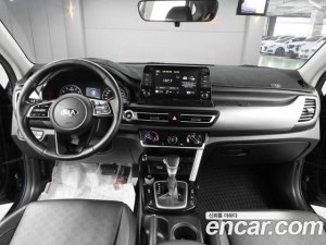 Kia Seltos Бензин 1.6 Turbo 2WD 2020 года из Южной Кореи