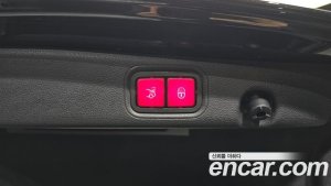 Mercedes-Benz E-Class E220d Avantgarde 2020 года из Южной Кореи