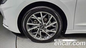 Hyundai AVANTE 1.6 2020 года из Южной Кореи
