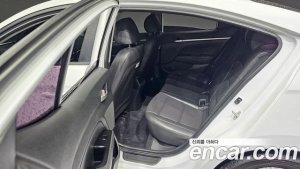 Hyundai AVANTE 1.6 2020 года из Южной Кореи