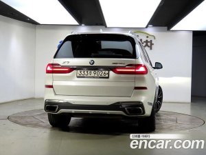 BMW X7 xDrive 30d M Sport 6인승 2020 года из Южной Кореи