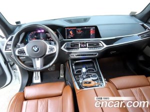 BMW X7 xDrive 30d M Sport 6인승 2020 года из Южной Кореи