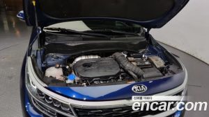 Kia Seltos Бензин 1.6 Turbo 2WD 2021 года из Южной Кореи