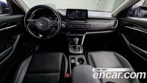 Kia Seltos Бензин 1.6 Turbo 2WD 2021 года из Южной Кореи