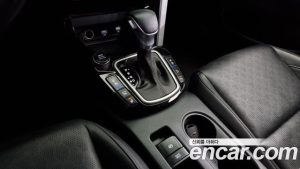 Kia Seltos Бензин 1.6 Turbo 2WD 2021 года из Южной Кореи