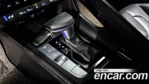 Hyundai AVANTE Inspiration 2021 года из Южной Кореи