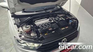 Volkswagen T-Roc 2.0 TDI Style 2021 года из Южной Кореи