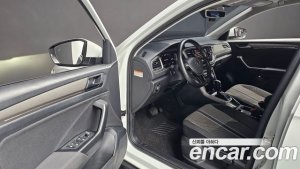 Volkswagen T-Roc 2.0 TDI Style 2021 года из Южной Кореи