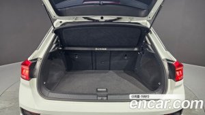 Volkswagen T-Roc 2.0 TDI Style 2021 года из Южной Кореи