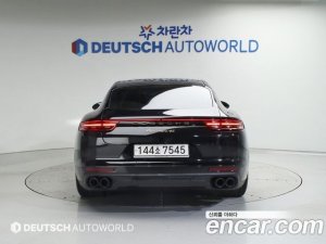 Porsche Panamera 3.0 AWD 2020 года из Южной Кореи