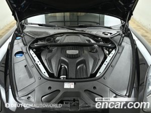 Porsche Panamera 3.0 AWD 2020 года из Южной Кореи