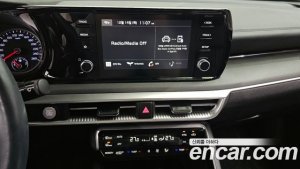 Kia K5 Prestige 2021 года из Южной Кореи
