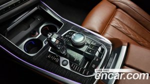 BMW X7 xDrive 30d M Sport 6인승 2020 года из Южной Кореи