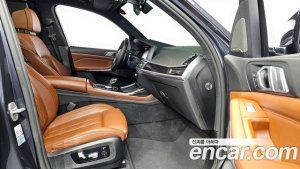 BMW X7 xDrive 30d M Sport 6인승 2020 года из Южной Кореи