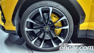 Lamborghini Urus 4.0 V8 2021 года из Южной Кореи