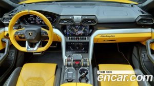 Lamborghini Urus 4.0 V8 2021 года из Южной Кореи