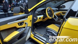 Lamborghini Urus 4.0 V8 2021 года из Южной Кореи
