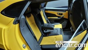 Lamborghini Urus 4.0 V8 2021 года из Южной Кореи
