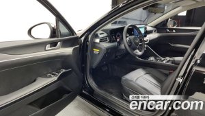 Kia K5 2.0 2020 года из Южной Кореи