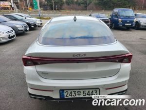 Kia K5 1.6 Turbo 2022 года из Южной Кореи