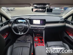 Kia K5 1.6 Turbo 2022 года из Южной Кореи