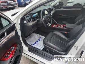 Kia K5 1.6 Turbo 2022 года из Южной Кореи
