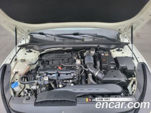 Kia K5 1.6 Turbo 2022 года из Южной Кореи