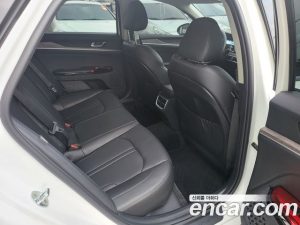 Kia K5 1.6 Turbo 2022 года из Южной Кореи