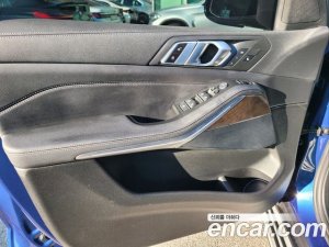 BMW X5 xDrive 30d xLine 2020 года из Южной Кореи