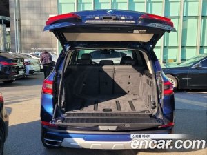 BMW X5 xDrive 30d xLine 2020 года из Южной Кореи