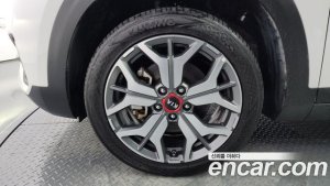 Kia Seltos Бензин 1.6 Turbo 2WD 2020 года из Южной Кореи