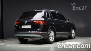 Volkswagen Tiguan 2.0 TDI Premium 2020 года из Южной Кореи