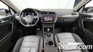 Volkswagen Tiguan 2.0 TDI Premium 2020 года из Южной Кореи