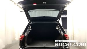 Volkswagen Tiguan 2.0 TDI Premium 2020 года из Южной Кореи