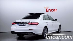 Mercedes-Benz E-Class E350 4MATIC AMG Line 2021 года из Южной Кореи