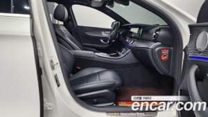 Mercedes-Benz E-Class E350 4MATIC AMG Line 2021 года из Южной Кореи