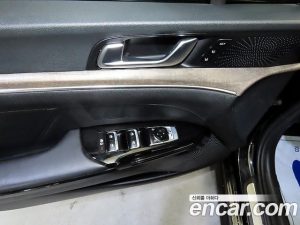 Kia K5 1.6 Turbo 2020 года из Южной Кореи
