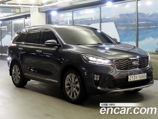 Kia Sorento Дизель 2.0 2WD 2020 года из Кореи