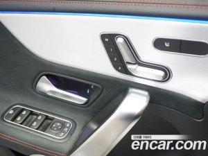 Mercedes-Benz CLA-Class CLA250 4MATIC 2021 года из Южной Кореи