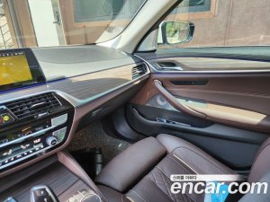 BMW 5-Series 540i xDrive Luxury Plus 2020 года из Южной Кореи