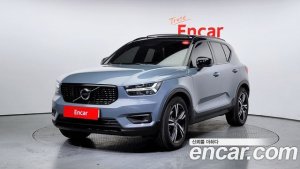 Volvo XC40 B4 R-디자인 2021 года из Южной Кореи
