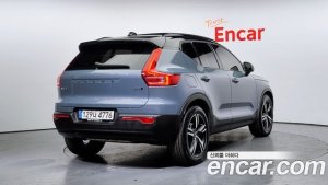 Volvo XC40 B4 R-디자인 2021 года из Южной Кореи