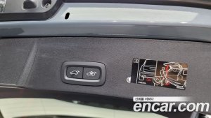 Volvo XC40 B4 R-디자인 2021 года из Южной Кореи