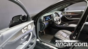 Mercedes-Benz E-Class E350 4MATIC AMG Line 2020 года из Южной Кореи
