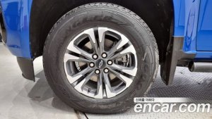 ChevroletGMDaewoo Colorado 3.6 Z71-X 4WD 2021 года из Южной Кореи