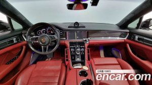 Porsche Panamera 4.0 GTS 2020 года из Южной Кореи