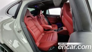 Porsche Panamera 4.0 GTS 2020 года из Южной Кореи