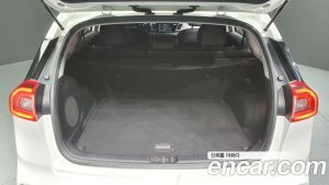 Kia Niro Prestige 2021 года из Южной Кореи