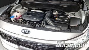 Kia Seltos Бензин 1.6 Turbo 2WD 2021 года из Южной Кореи